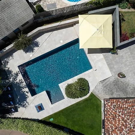 Prázdninový dům Casa Carolina With Pool